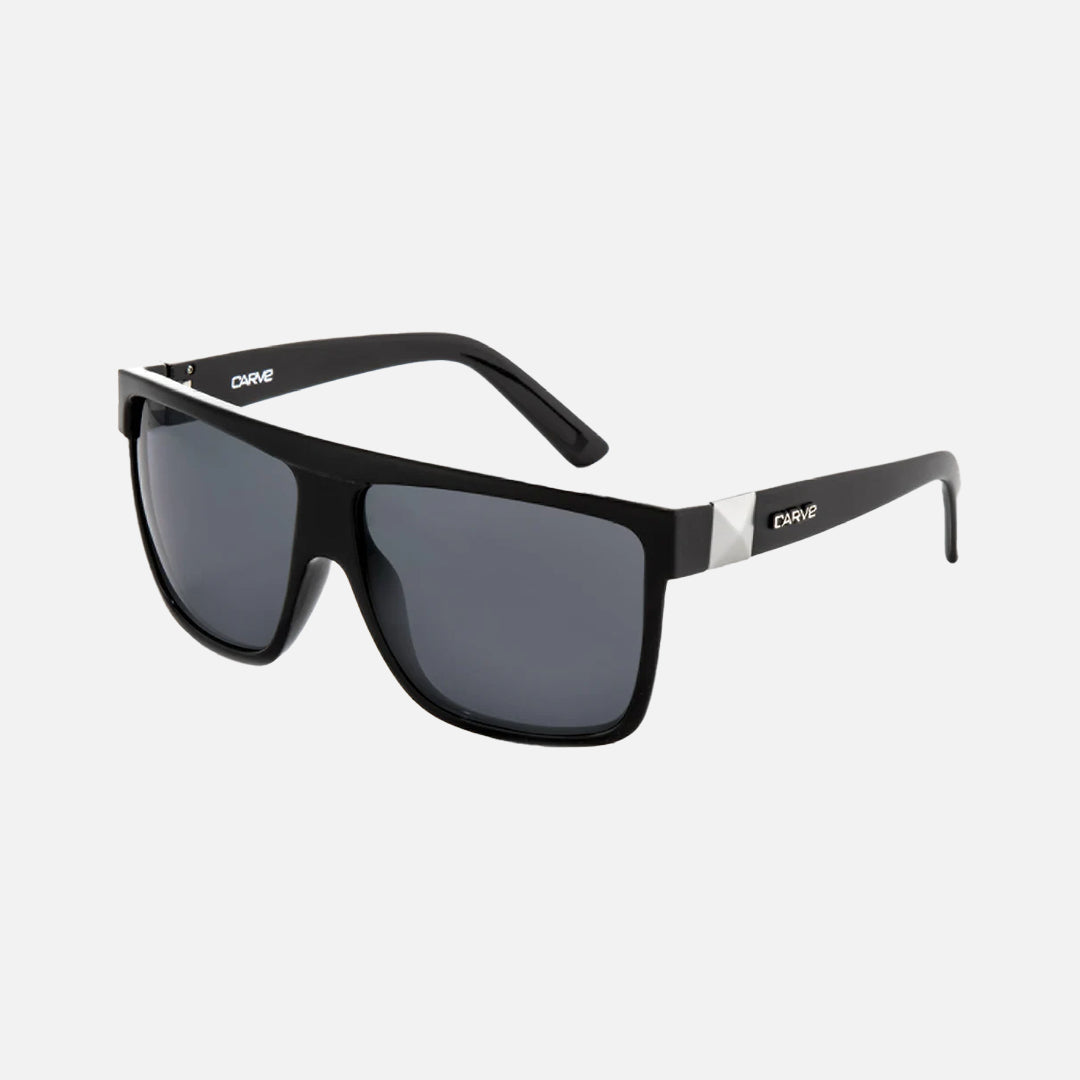 1900_Rocker_Gloss_Black_ecomimage_iso.jpeg