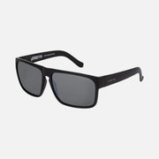 2446-IJ_Vendetta_Black_Grey_ecomimage_iso.jpeg