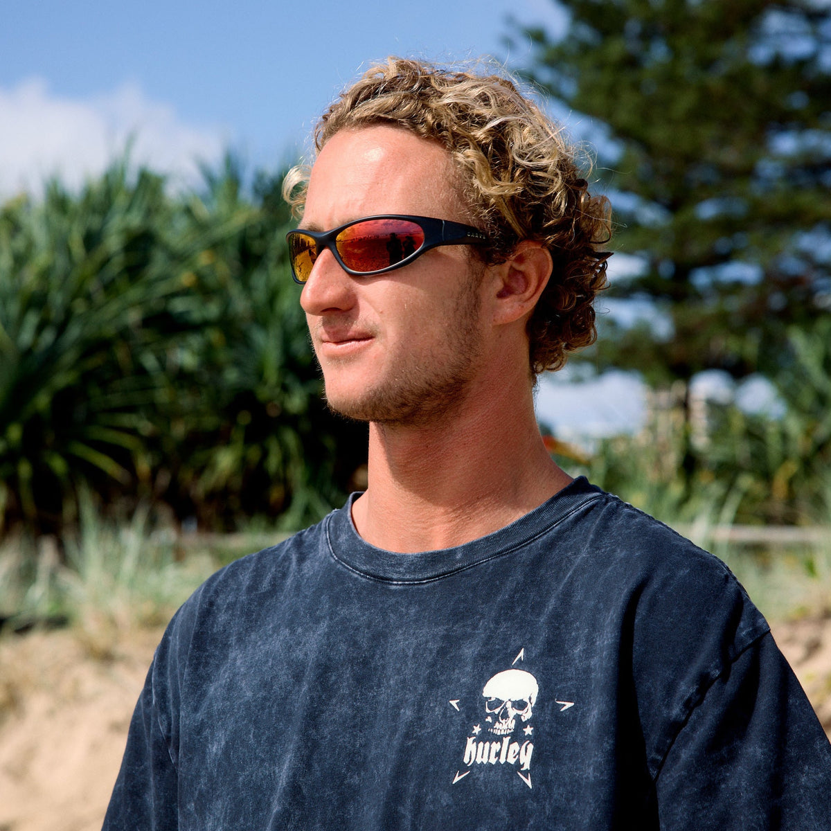 Vert Matte Black Frame With Red Iridium Lens 3483