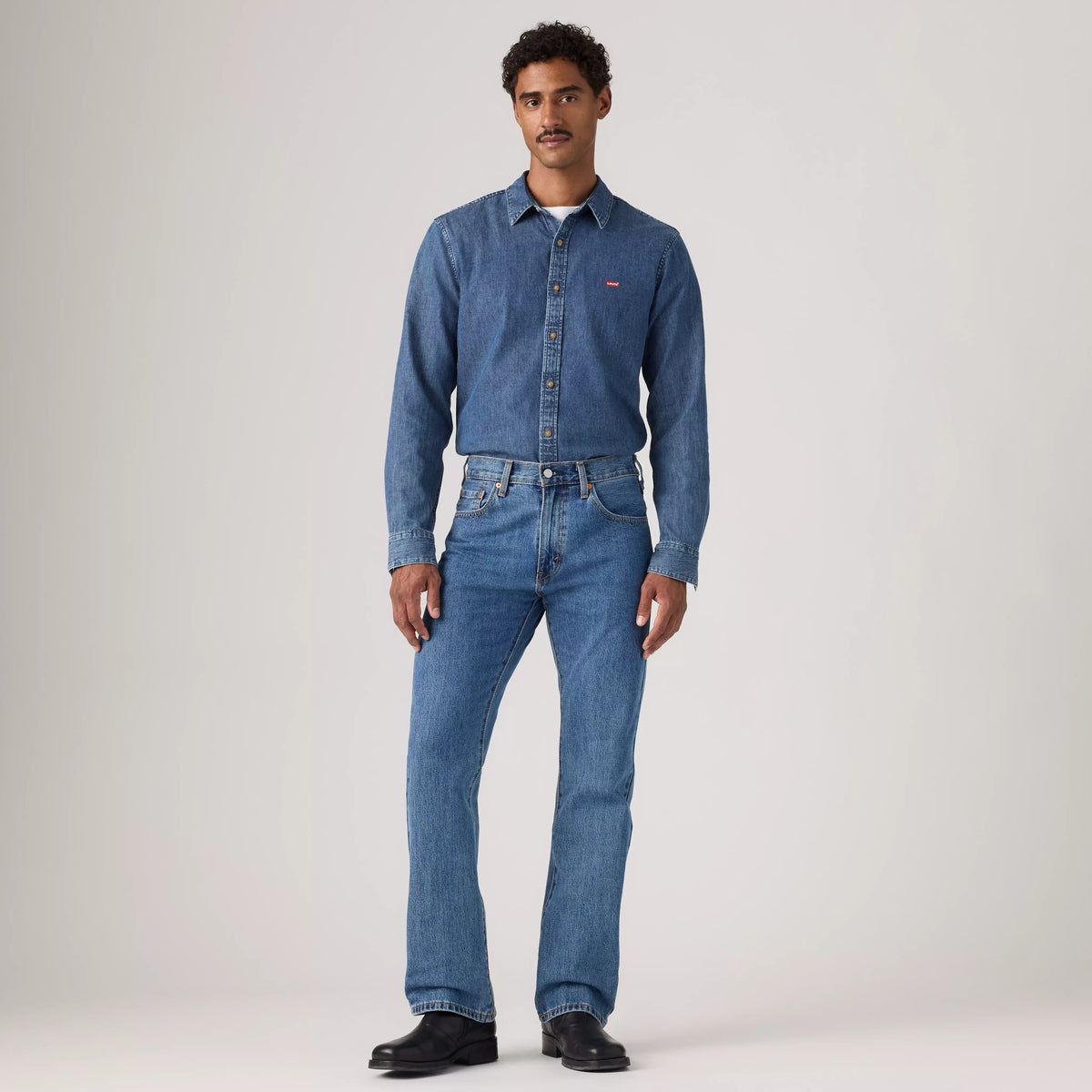 Levi's Mens 517 Bootcut Jeans Med SW 00517-4891